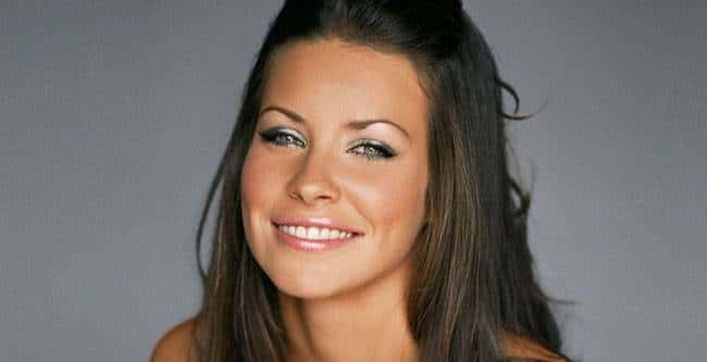 How to remove and eliminate wrinkles on the face and improve the skin